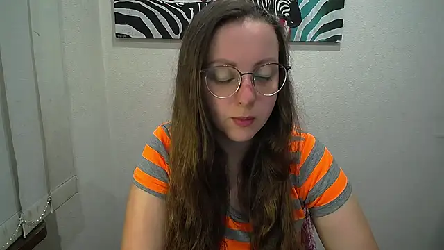 Snapshot of _Annabelle_Lee chatting on 07/13/26, 06:02 Annabelle Lee online show from 07/13/26, 06:02