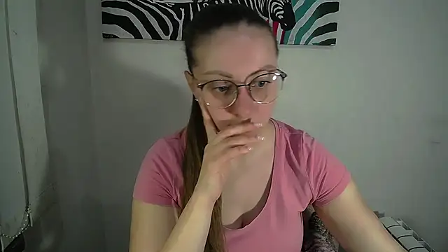 Snapshot of _Annabelle_Lee chatting on 06/03/26, 06:25 Annabelle Lee online show from 06/03/26, 06:25