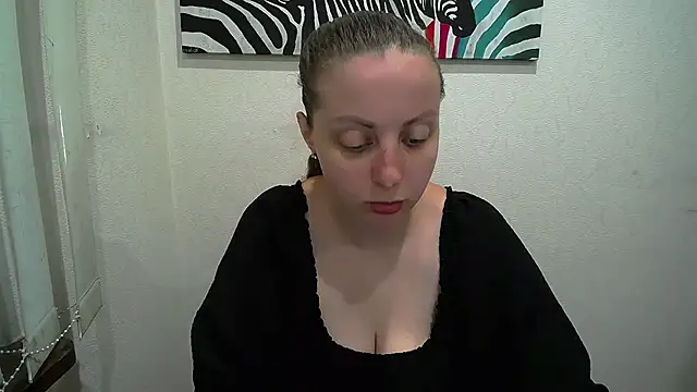 Snapshot of _Annabelle_Lee chatting on 07/07/26, 06:47 Annabelle Lee online show from 07/07/26, 06:47