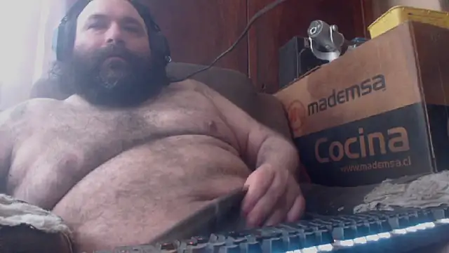 hairyhulk online show from 11/30/25, 05:14