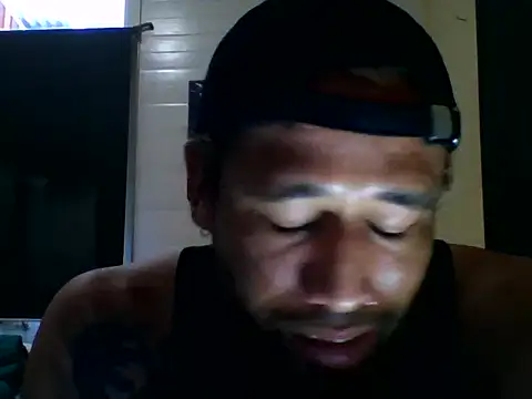 Tomcat1800 online show from 02/18/25, 02:38