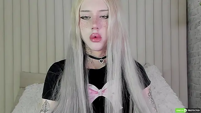 Joy Barker online show from 11/04/25, 01:59