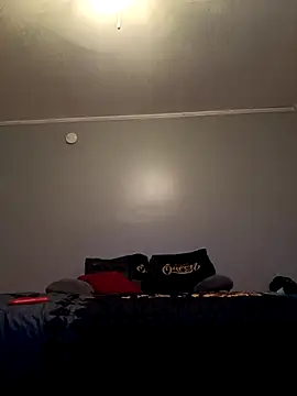 Snapshot of T92bbc chatting on 04/04/26, 10:49 T92bbc online show from 04/04/26, 10:49