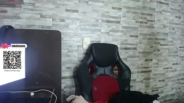 scarlett-johansson19 online show from 02/25/25, 03:09
