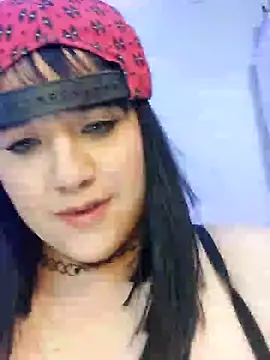 ItsNaiixa online show from 01/19/25, 02:36