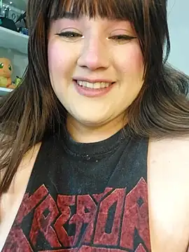 ItsNaiixa online show from 01/18/26, 06:33