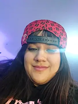 ItsNaiixa online show from 02/17/25, 01:36