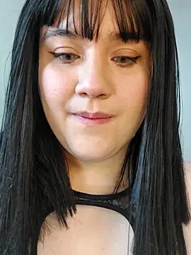 ItsNaiixa online show from 09/28/25, 06:48