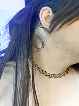 ItsNaiixa online show from 03/17/25, 12:32