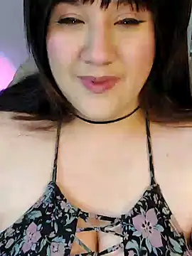 ItsNaiixa online show from 12/20/25, 02:36