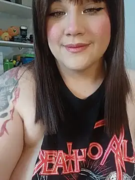 ItsNaiixa online show from 06/13/26, 01:36