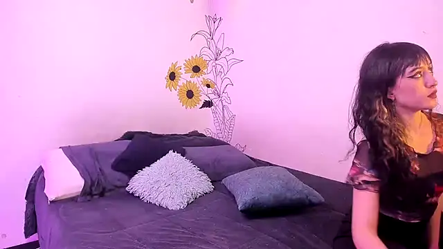 Snapshot of Dear-Venus chatting on 09/09/25, 09:35 Dear-Venus online show from 09/09/25, 09:35