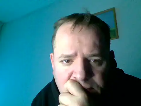 Snapshot of lobito1997 chatting on 03/17/25, 06:32 lobito1997 online show from 03/17/25, 06:32