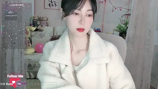 Lisa-s online show from 10/26/25, 01:33