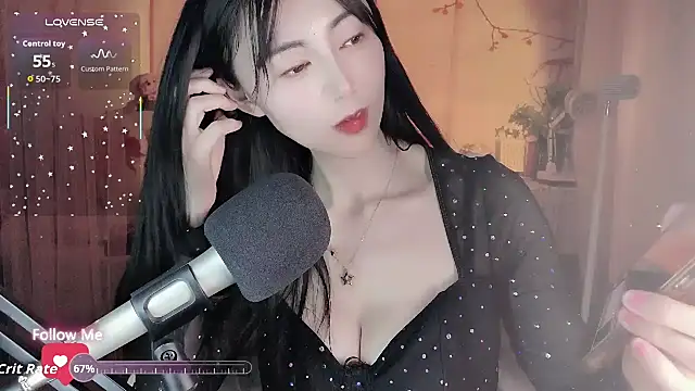 Lisa-s online show from 11/20/25, 01:56