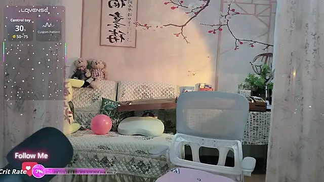 Lisa-s online show from 10/10/25, 01:17