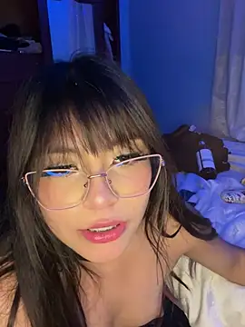 Lily candy X online show from 03/18/25, 07:44