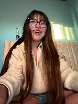 Lily candy X online show from 10/26/25, 10:32