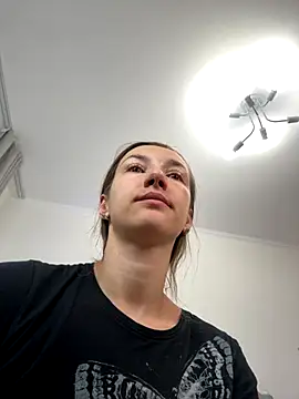 Snapshot of KateRedgar chatting on 12/05/25, 09:19 KateRedgar online show from 12/05/25, 09:19