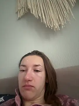 KateRedgar online show from 04/04/26, 04:41