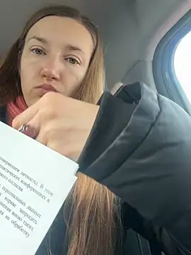 KateRedgar online show from 03/10/26, 10:19