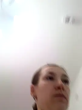 Snapshot of KateRedgar chatting on 11/09/25, 01:04 KateRedgar online show from 11/09/25, 01:04