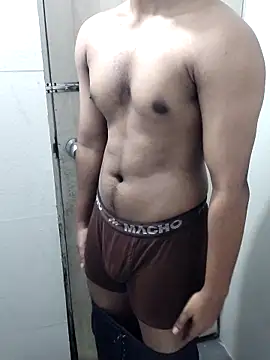 hottboy 39 online show from 11/20/25, 09:10
