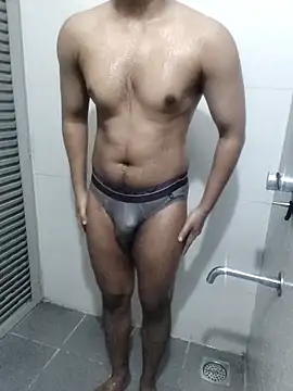 hottboy 39 online show from 04/05/26, 11:22