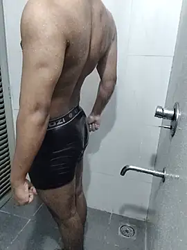 hottboy 39 online show from 05/27/26, 07:54