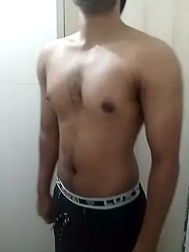 hottboy 39 online show from 01/02/25, 09:11