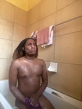 Snapshot of Moorella1 chatting on 02/06/26, 10:55 Moorella1 online show from 02/06/26, 10:55