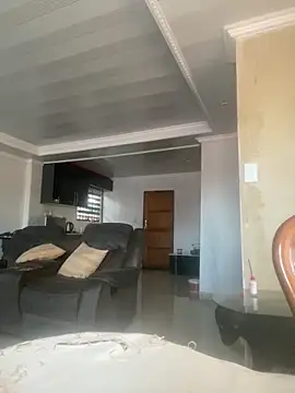 Snapshot of Moorella1 chatting on 02/18/26, 03:41 Moorella1 online show from 02/18/26, 03:41