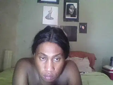 Snapshot of Moorella1 chatting on 03/22/25, 09:34 Moorella1 online show from 03/22/25, 09:34