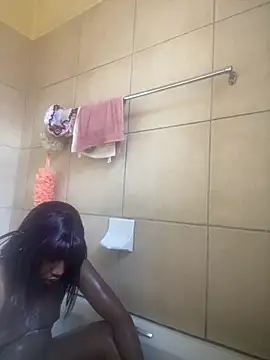 Snapshot of Moorella1 chatting on 03/24/26, 09:20 Moorella1 online show from 03/24/26, 09:20