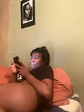 Moorella1 online show from 11/11/25, 04:02