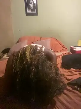 Moorella1 online show from 12/13/25, 08:04