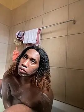 Snapshot of Moorella1 chatting on 02/08/26, 01:42 Moorella1 online show from 02/08/26, 01:42