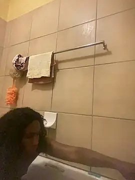 Snapshot of Moorella1 chatting on 03/04/26, 05:10 Moorella1 online show from 03/04/26, 05:10