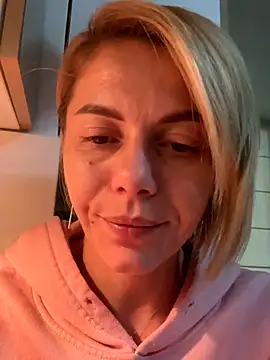 tanyagrey online show from 10/21/25, 05:51