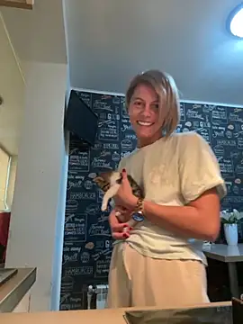 tanyagrey online show from 10/02/25, 08:50
