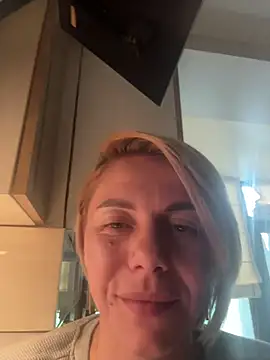 tanyagrey online show from 11/17/25, 08:51