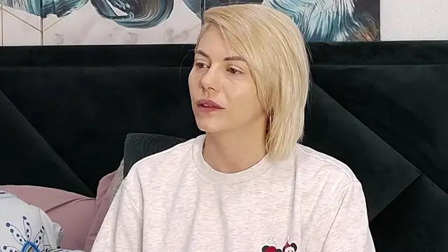 tanyagrey online show from 02/09/26, 06:44