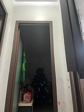 tanyagrey online show from 12/18/25, 06:51