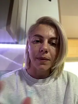 tanyagrey online show from 04/30/26, 07:59