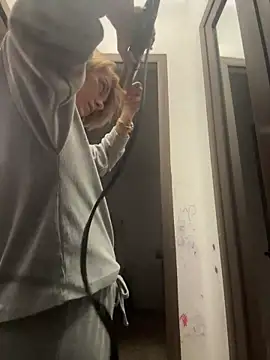 tanyagrey online show from 11/07/25, 06:18