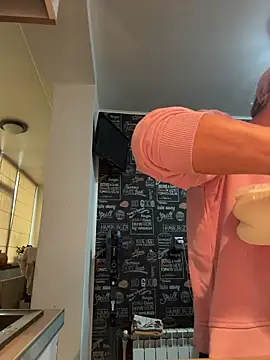 tanyagrey online show from 10/28/25, 07:07