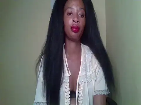 Snapshot of PregnantSquirter30 chatting on 09/18/25, 10:02 PregnantSquirter30 online show from 09/18/25, 10:02