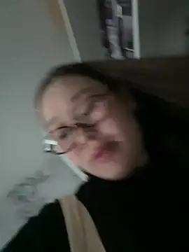 Snapshot of your_toxic_cum chatting on 05/24/26, 03:01 your toxic cum online show from 05/24/26, 03:01