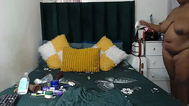GaggingQueenxx online show from 04/19/26, 09:10