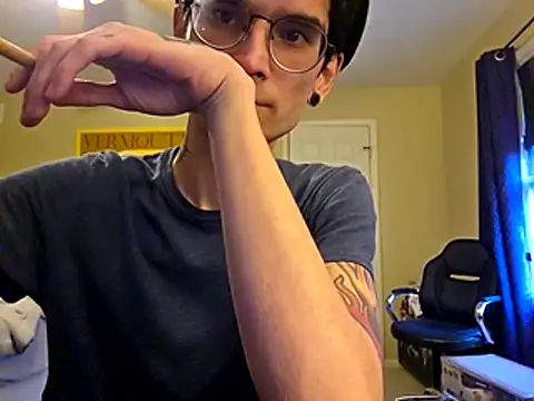 Migaruo online show from 04/14/26, 12:04